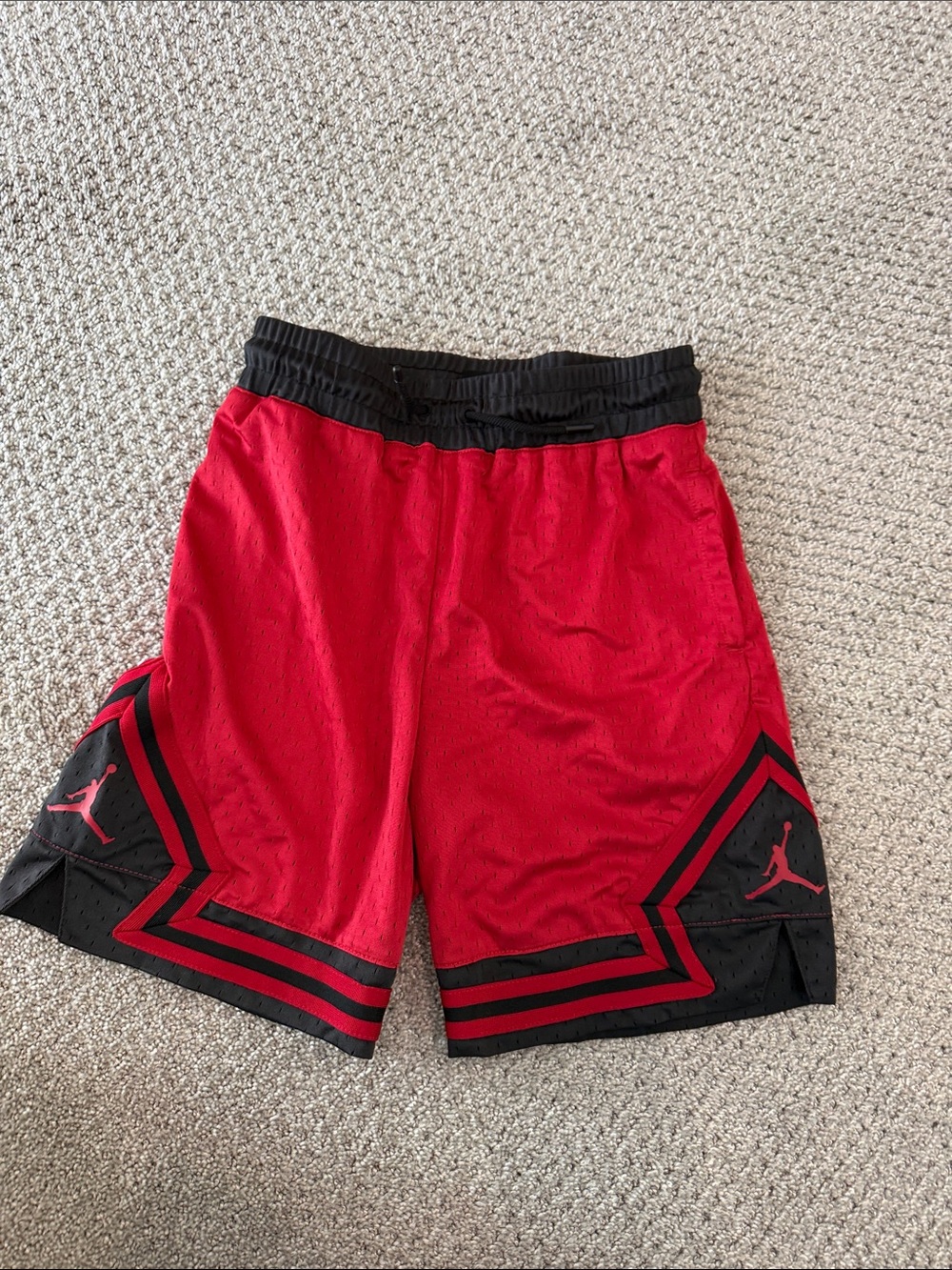 Jordan Kids' Dri-FIT Sport Diamond Shorts (Red) - YM